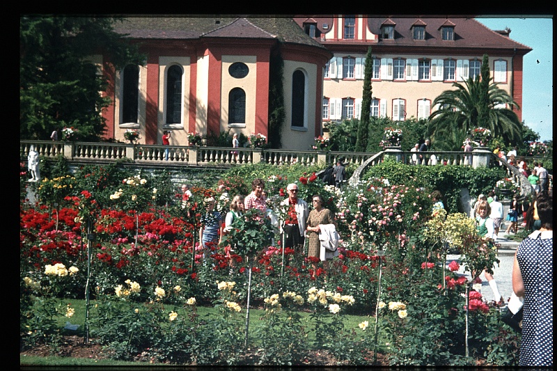 09.Mainau jul 1974 Karl,Grete,Mama,Brigitte,Marion,Peter.JPG